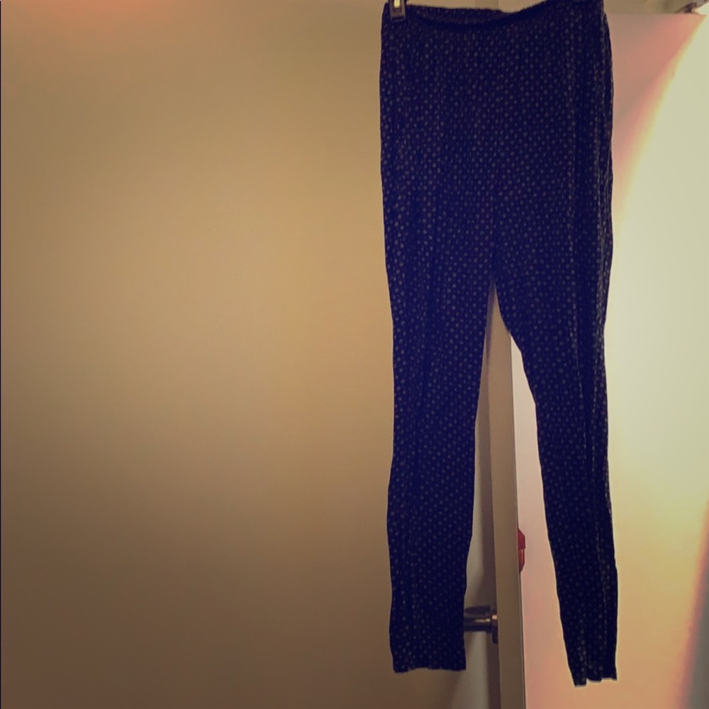 Pattern pants
